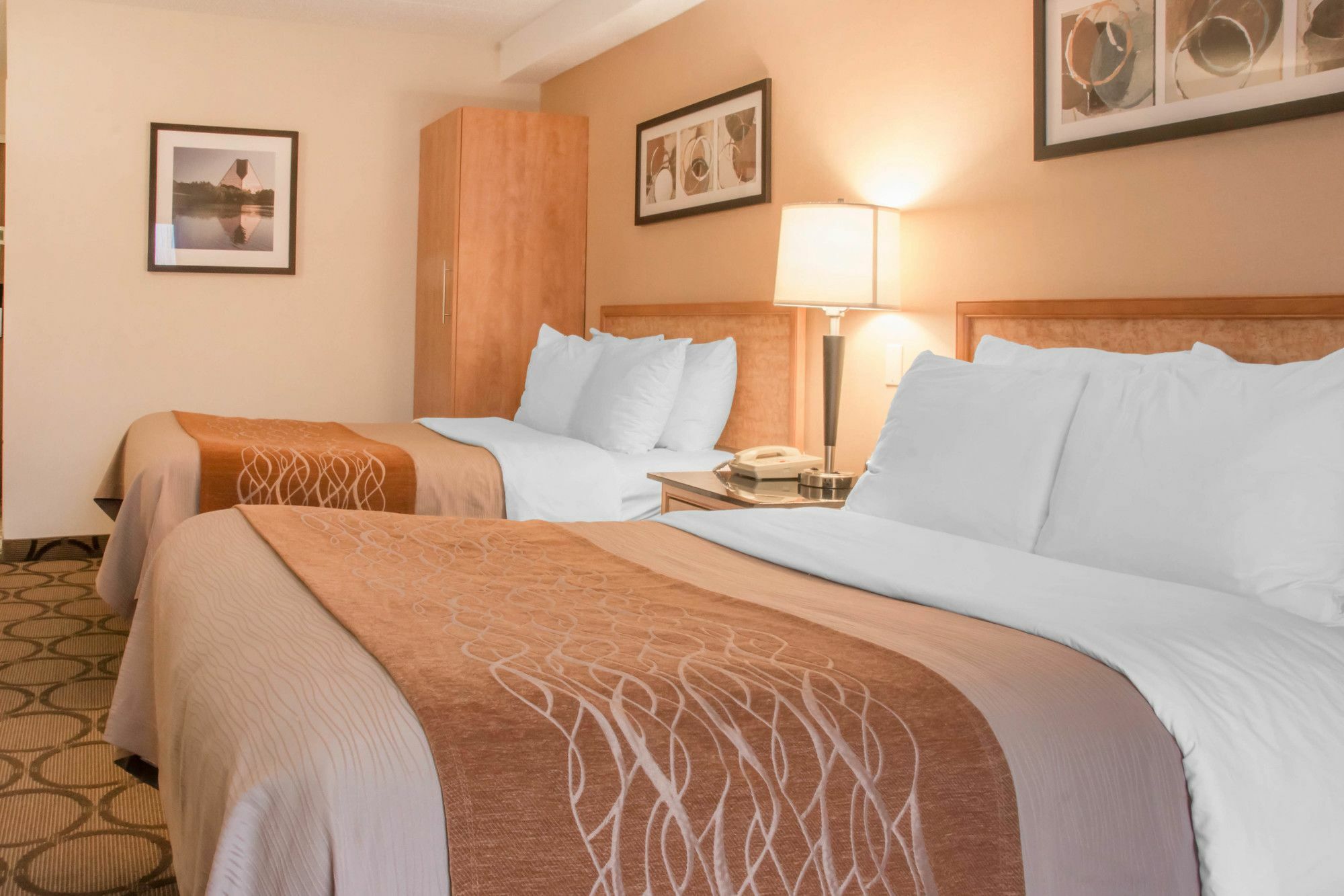 Comfort Inn 3*